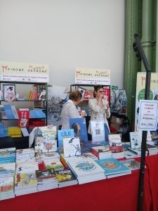 Le stand des éditions Akinomé
